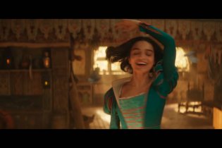 Snow White - Promo del film Disney con Rachel Zegler