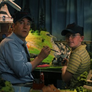 Holland: Matthew Macfadyen gioca col figlio Jude Hill