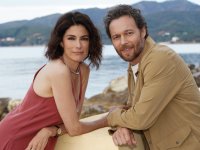 Le onde del passato da stasera su Canale 5: la trama, il cast, quante puntate ha la serie con Anna Valle