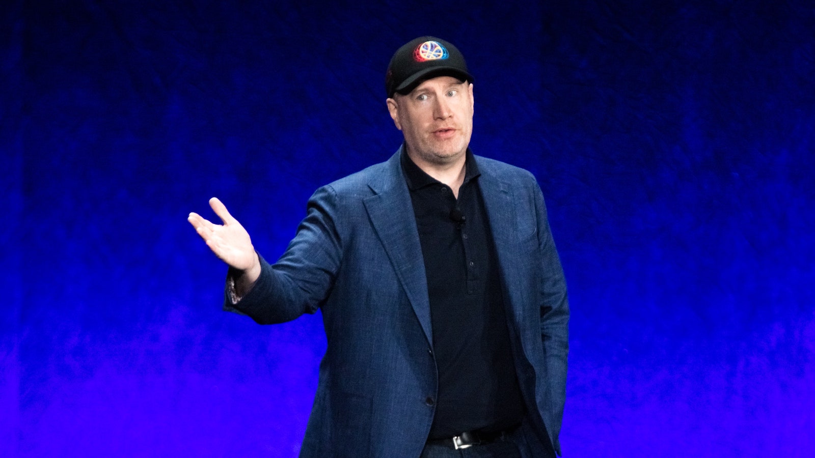 Kevin Feige durante una presentazione