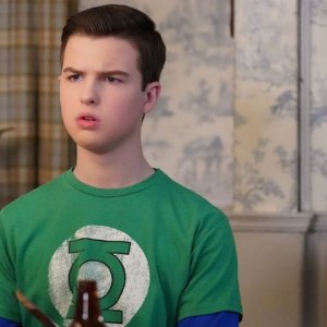 Young Sheldon. Iain Armitage in una scena dell'ultima stagione.