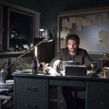 Einstein. Tom Beck in un'immagine della serie.