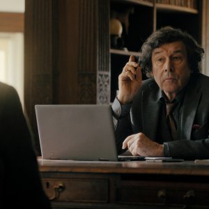 Prime Target. Stephen Rea in una scena del finale.