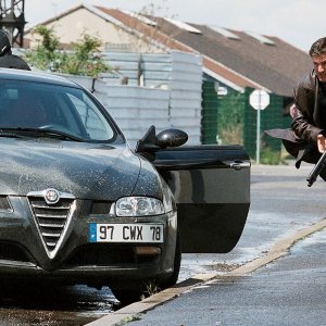 Bastion 36: una scena d'azione del film