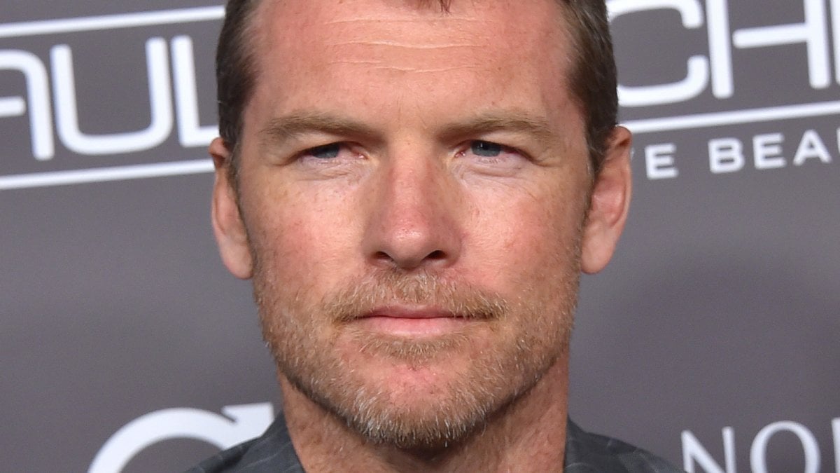 Sam Worthington protagonista della serie Netflix I Will Find You, basata sul romanzo di Harlan Coben