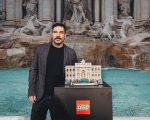 Edoardo Leo battezza la Fontana di Trevi versione Lego Architecture