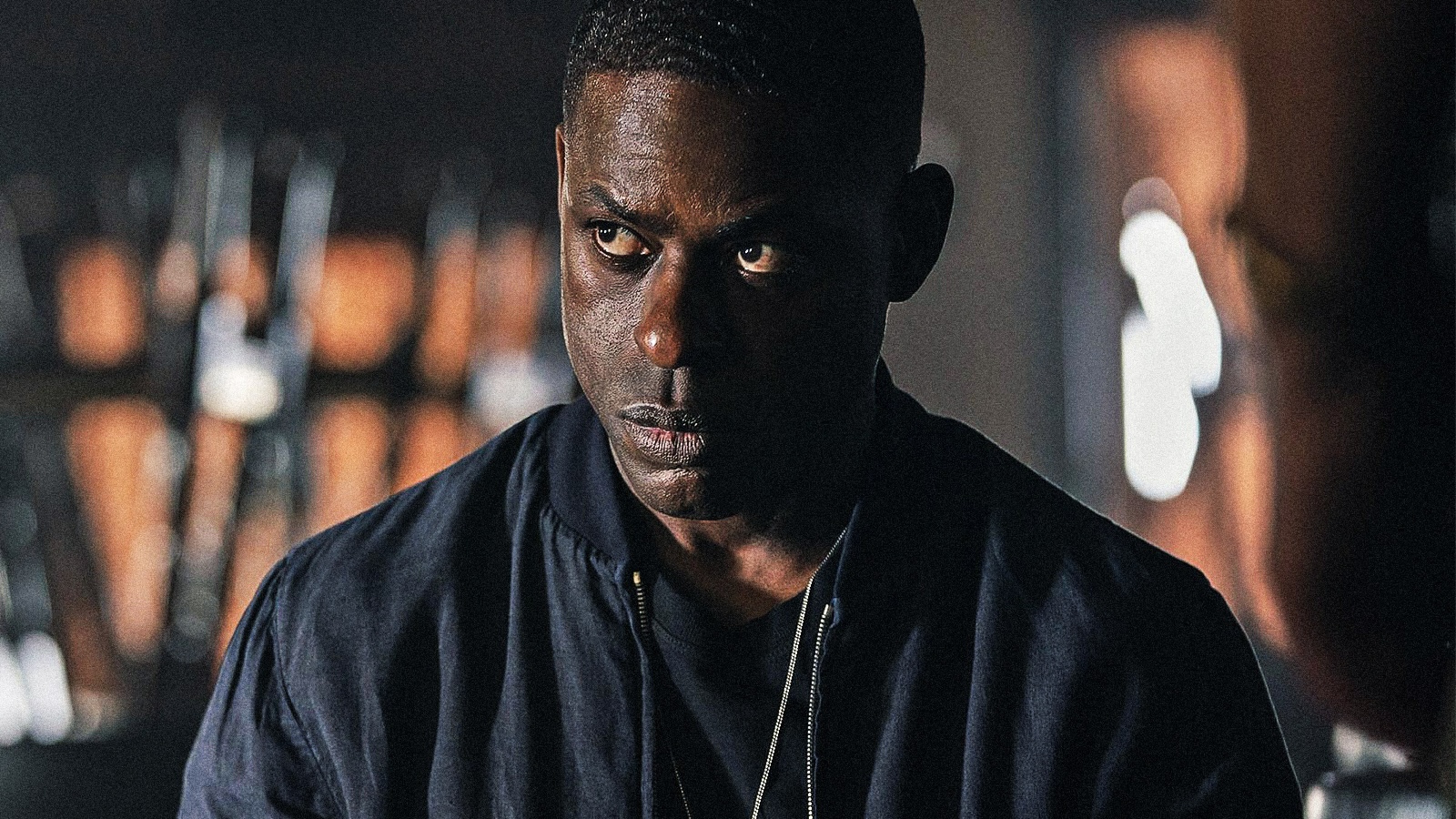 Sterling K. Brown nel finale di Paradise.