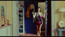 Le Donne Al Balcone - The Balconettes - Trailer Italiano del film di e con di e con Noémie Merlant