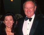 Gene Hackman, secondo l'autopsia, è morto alcuni giorni dopo rispetto alla moglie