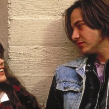 I ragazzi del fiume: Ione Skye in una scena con Keanu Reeves