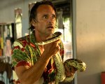The White Lotus 3, Walton Goggins rivela: 'Sono stato morso da un serpente sul set'