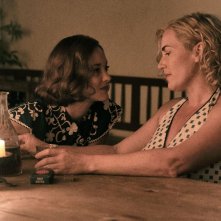 Lee Miller: Kate Winslet e Marion Cotillard in una foto