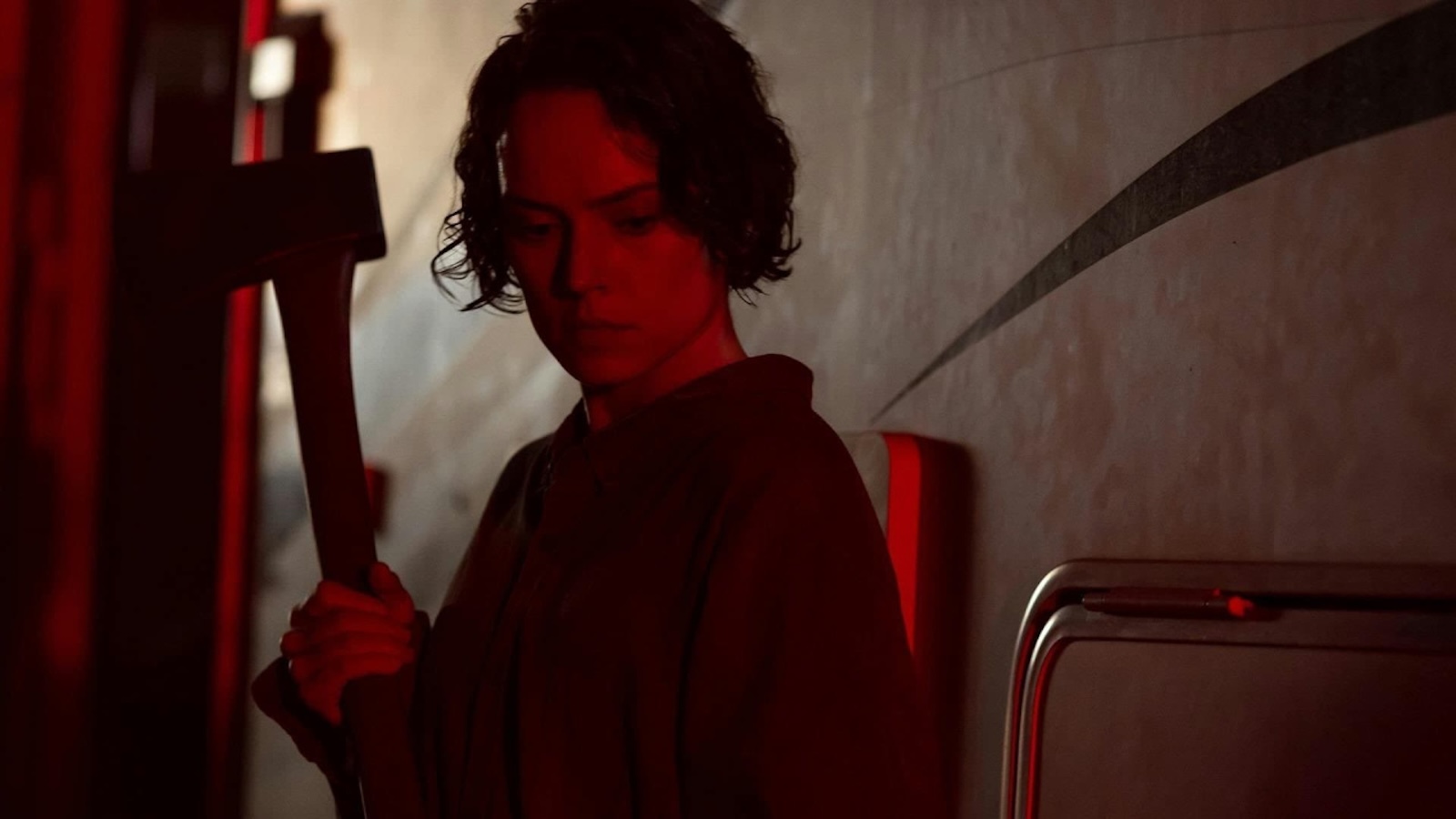 Daisy Ridley in un'immagine di We Bury the Dead