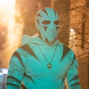 Daredevil: Rinascita. Kamar de los Reyes in una scena del terzo episodio.