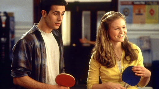 Freddie Prinze Jr. e Julia Stiles in una scena di Pazzo di te!