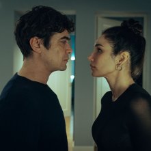 Muori di lei: Riccardo Scamarcio e Mariela Garriga in una foto