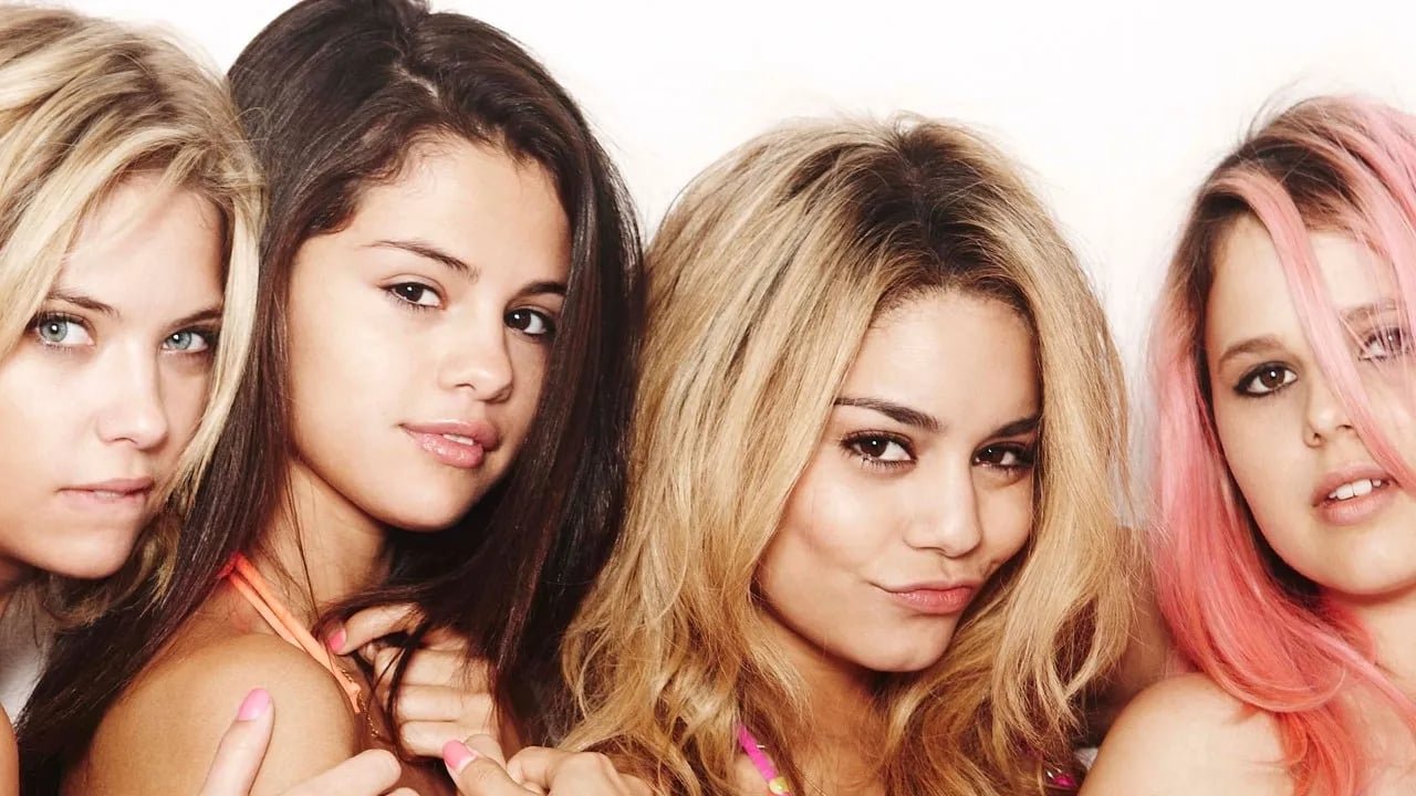 Selena Gomez con il resto del cast di Spring Breakers