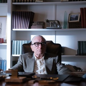 The Alto Knights - I due volti del crimine: Robert De Niro in una scena