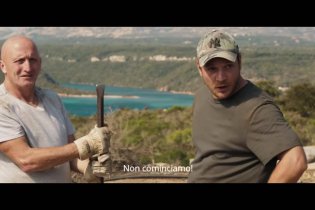 Il Mohicano - Trailer sottotitolato del film con Alexis Manenti