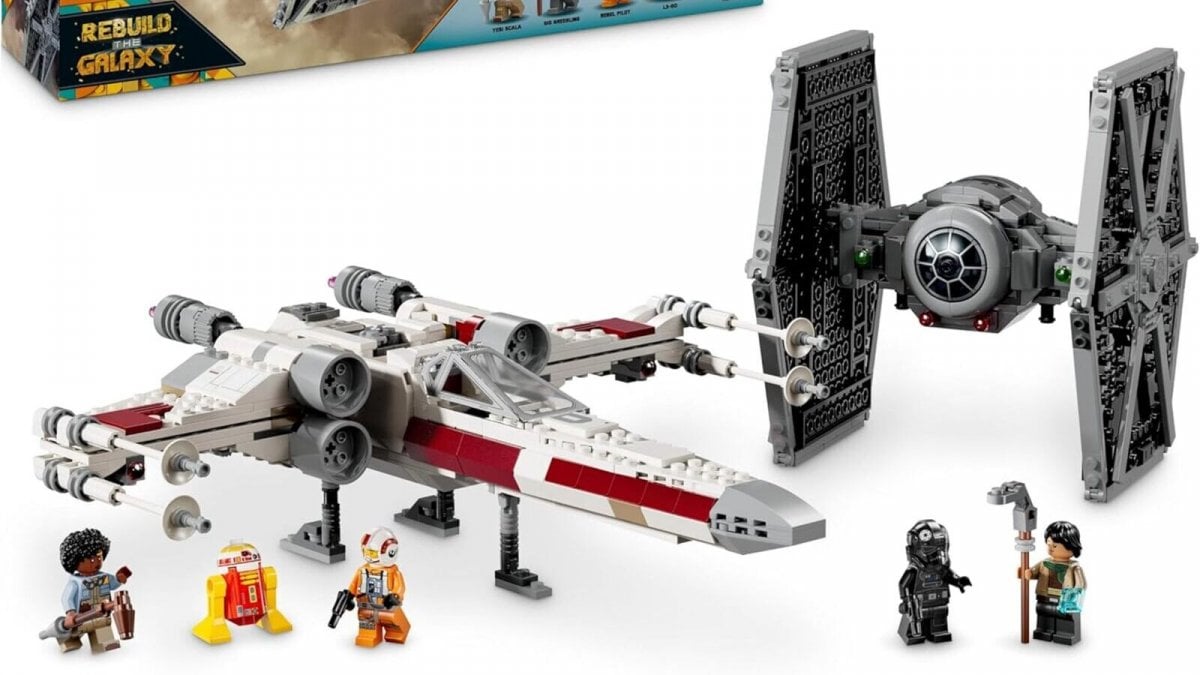 Star Wars: Il set LEGO Mash up TIE Fighter e X Wing è in offerta su Amazon