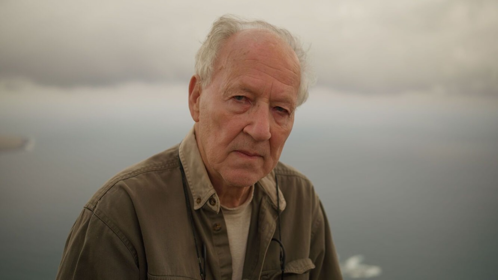 Un primo piano del regista Werner Herzog