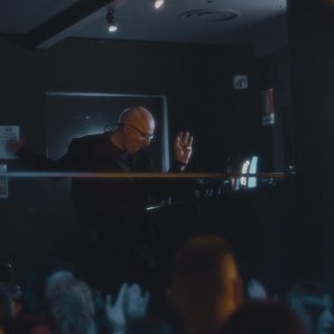 GEN_: il Dottor Maurizio Bini in discoteca