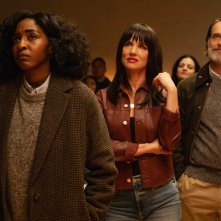 Opus -  Venera la tua Stella: Ayo Edebiri, Juliette Lewis e Murray Bartlett in una scena