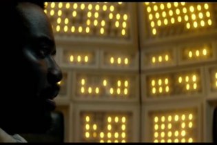 Alien: Earth - Clip della serie prequel Noah Hawley
