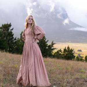 Redeeming Love: una scena del film