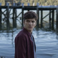 Atrapados. Matías Recalt in una scena della serie.