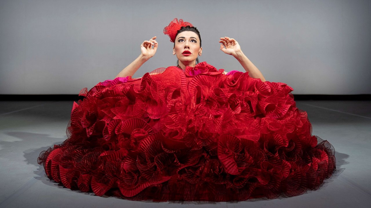 Virginia Raffaele in Samusà