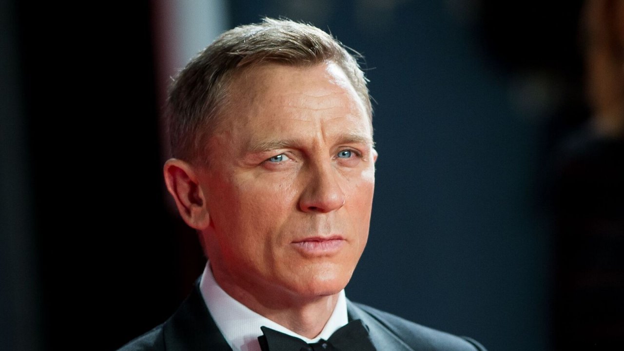 Daniel Craig