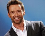Hugh Jackman baffuto e irriconoscibile in un video dal set di The Death of Robin Hood
