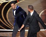 Will Smith torna sullo schiaffo agli Oscar: 'Sto provando a diventare il miglior essere umano possibile'