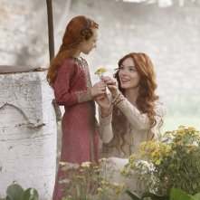 Costanza. Bianca Panconi in una scena in costume della serie.