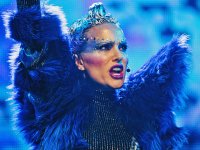 Da Tom Cruise a Natalie Portman: 10 attori diventati star della musica per finzione