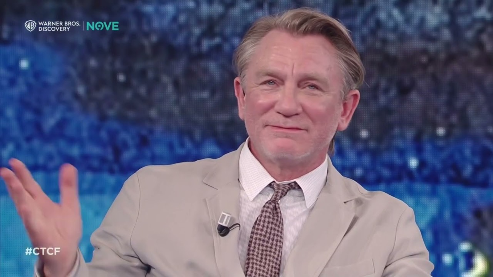 Daniel Craig