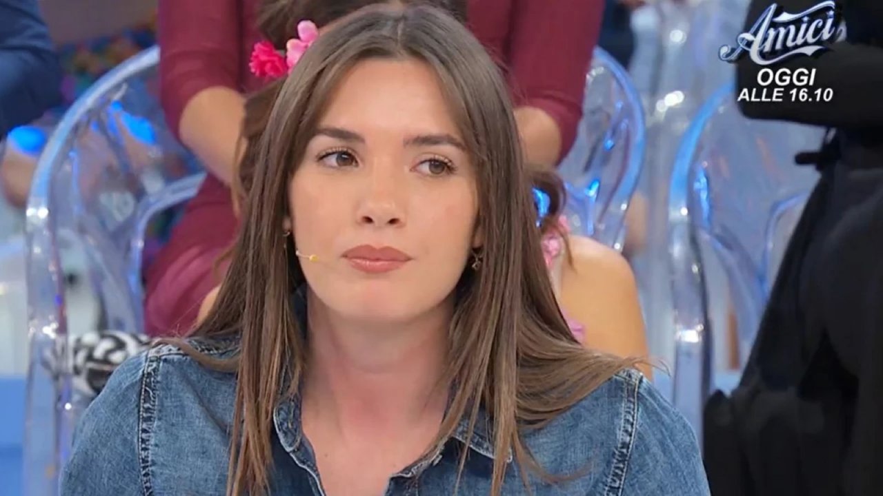 Nadia Di Diodato nello studio di Uomini e donne