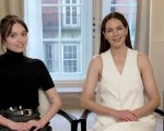 The White Lotus 3, intervista a Michelle Monaghan e Aimee Lou Wood: 'Il gossip è uno strumento di distrazione'