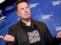 Annunciata The Musk, la serie tv su Elon Musk tutta italiana. Protagonista sarà Corrado Guzzanti