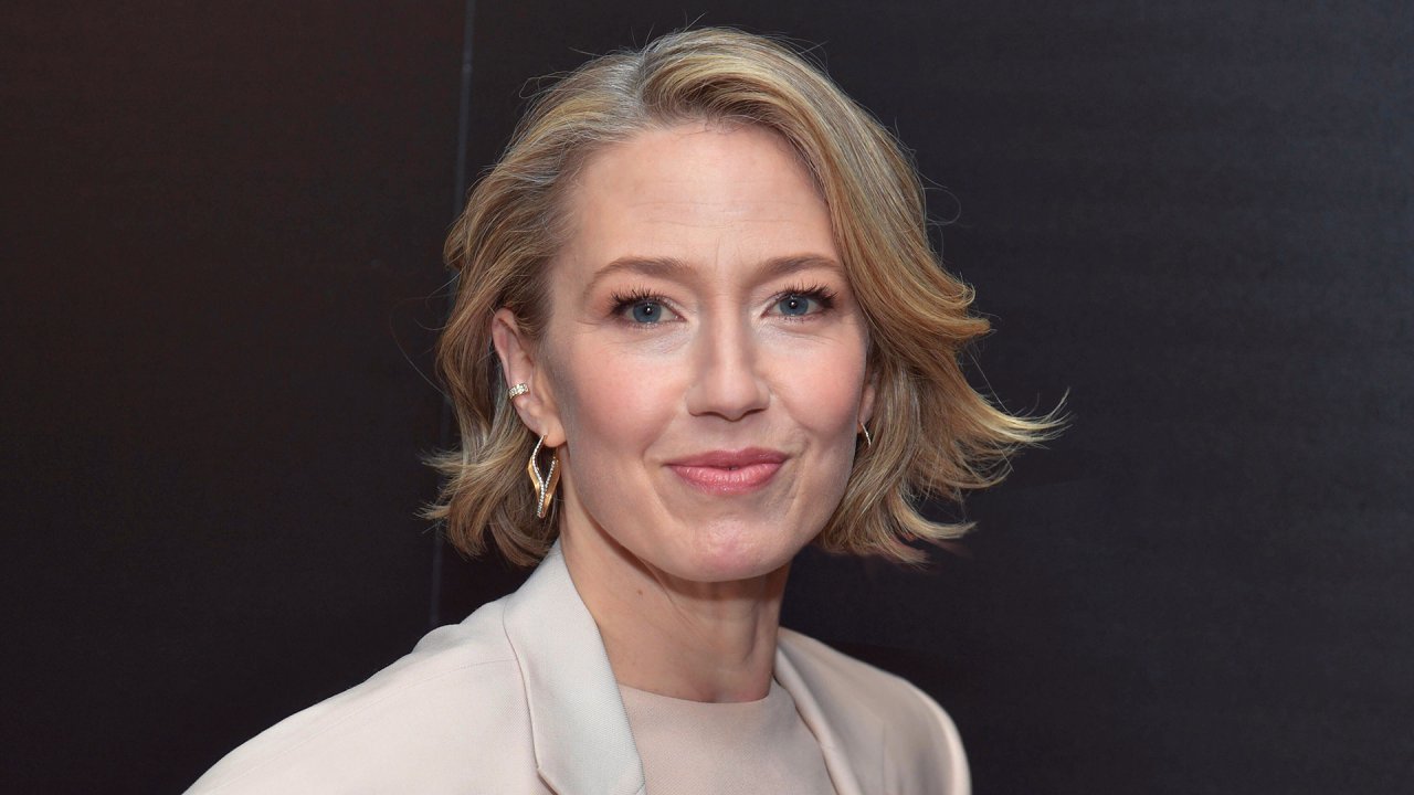 Primo piano di Carrie Coon a un evento