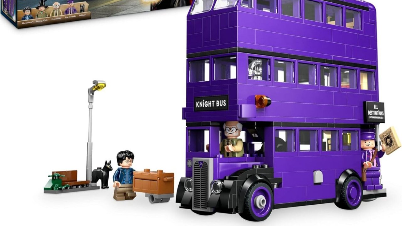 Il set LEGO  Harry Potter del Nottetempo in un'immagine da Amazon.