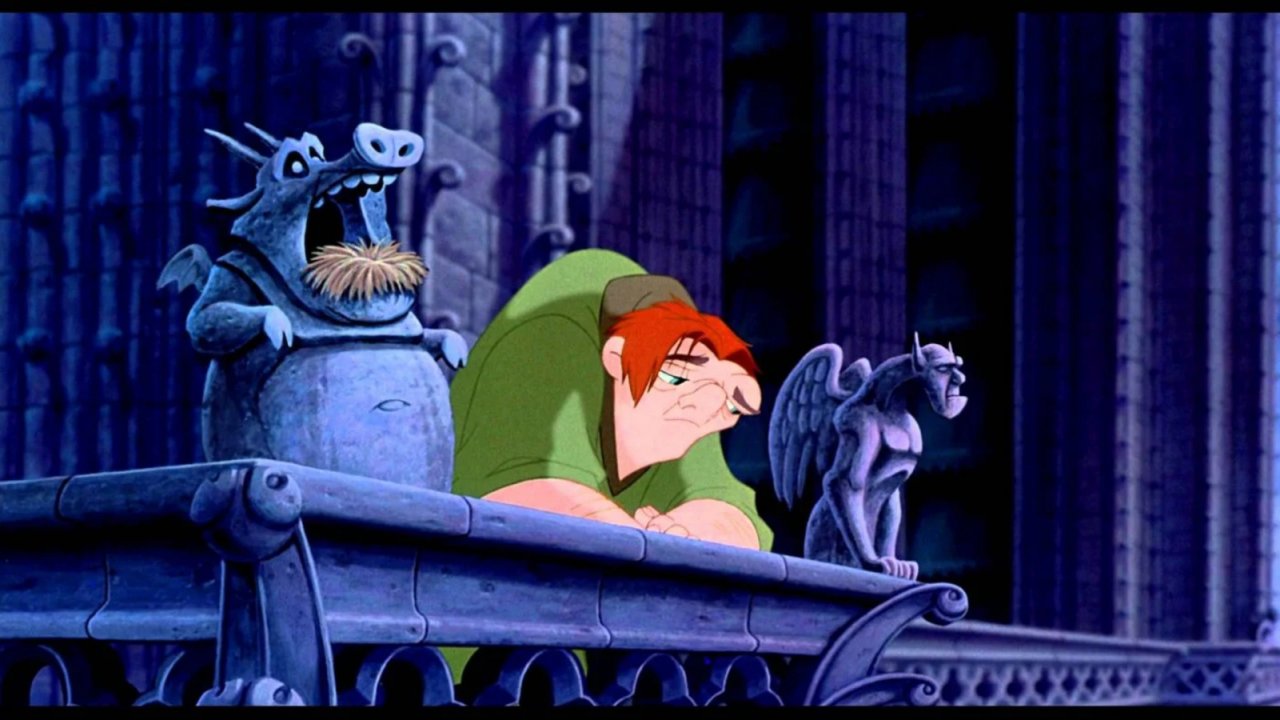 Quasimodo in una scena de Il Gobbo di Notre Dame.