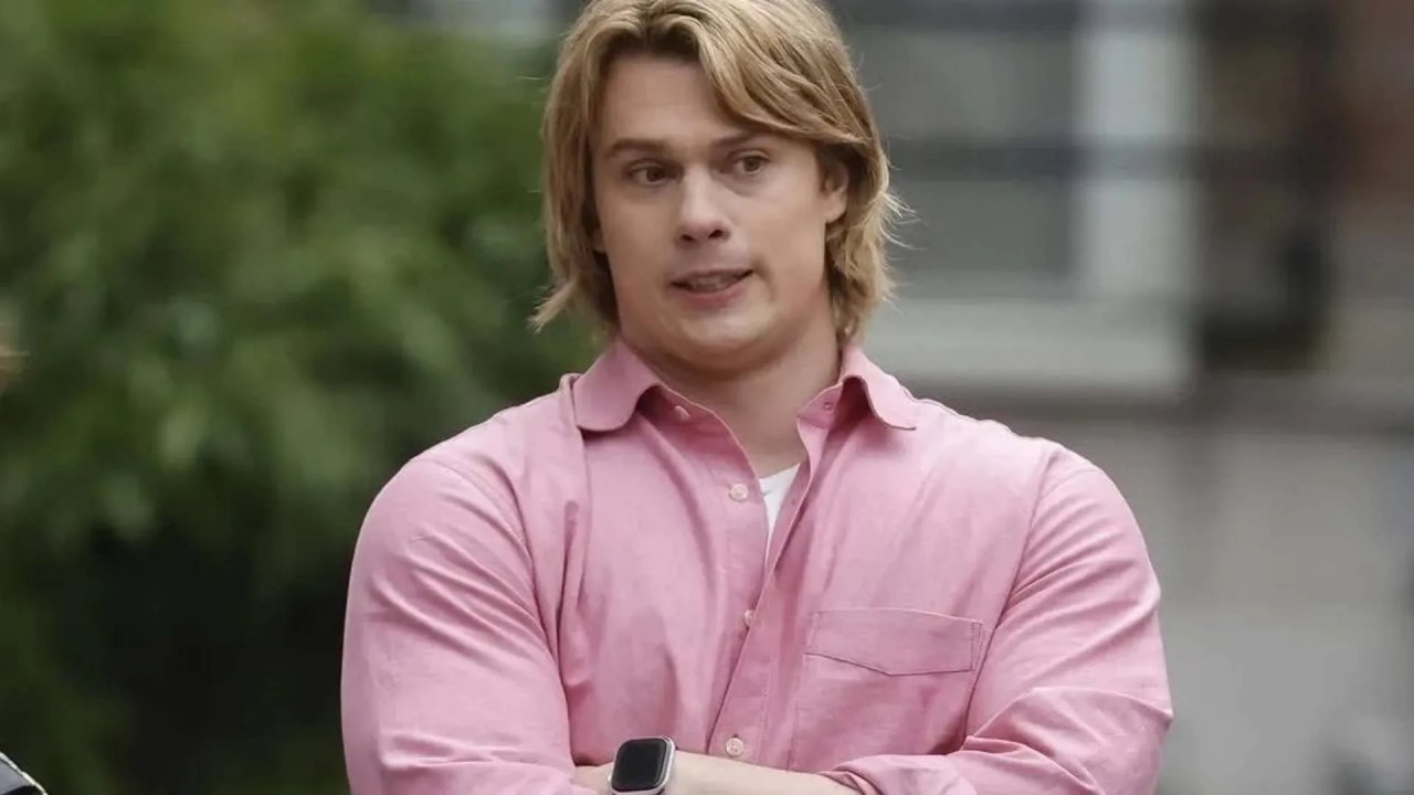 Nicholas Galitzine sul set di Masters of the Universe