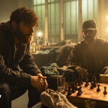 Gangs of Milano: Salmo con Alessandro Borghi in una scena del sesto episodio