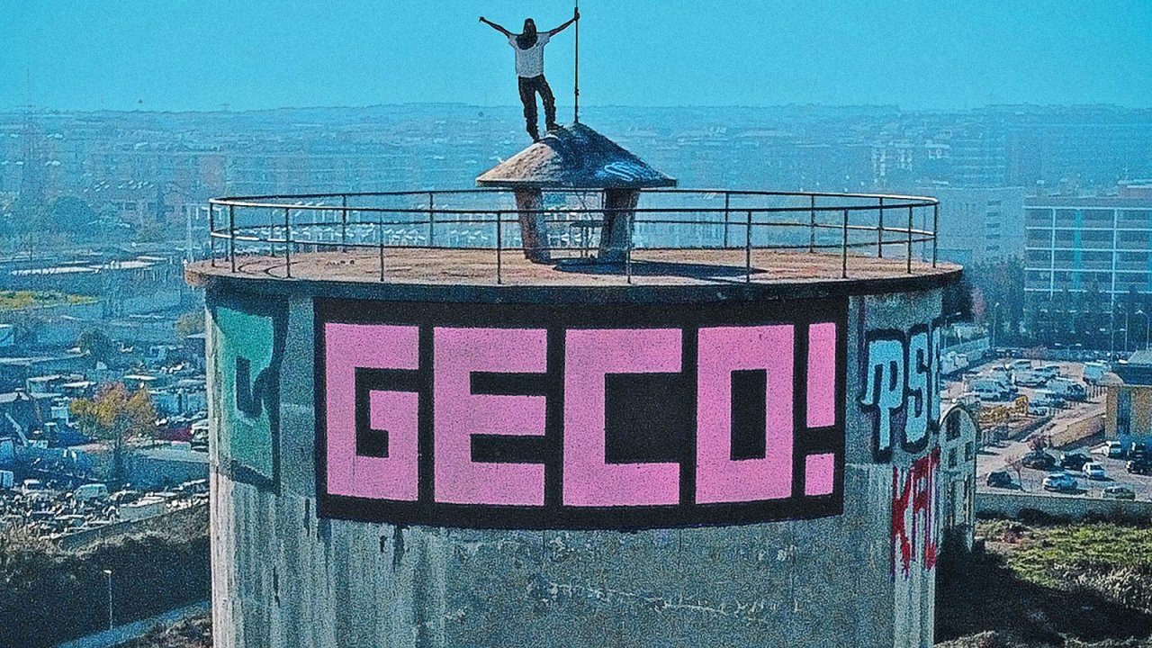 Geco e il welcome to Rome sull'A24