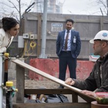 A Working Man: Jason Statham, Arianna Rivas e Michael Peña in una foto