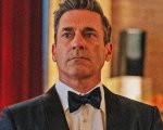 Jon Hamm e Your Friends and Neighbors: “Stiamo vivendo la fine del Capitalismo. I social? Giocano sporco”
