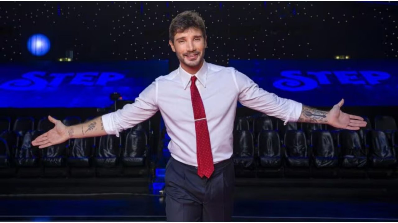 Stefano De Martino a Stasera tutto è possibile