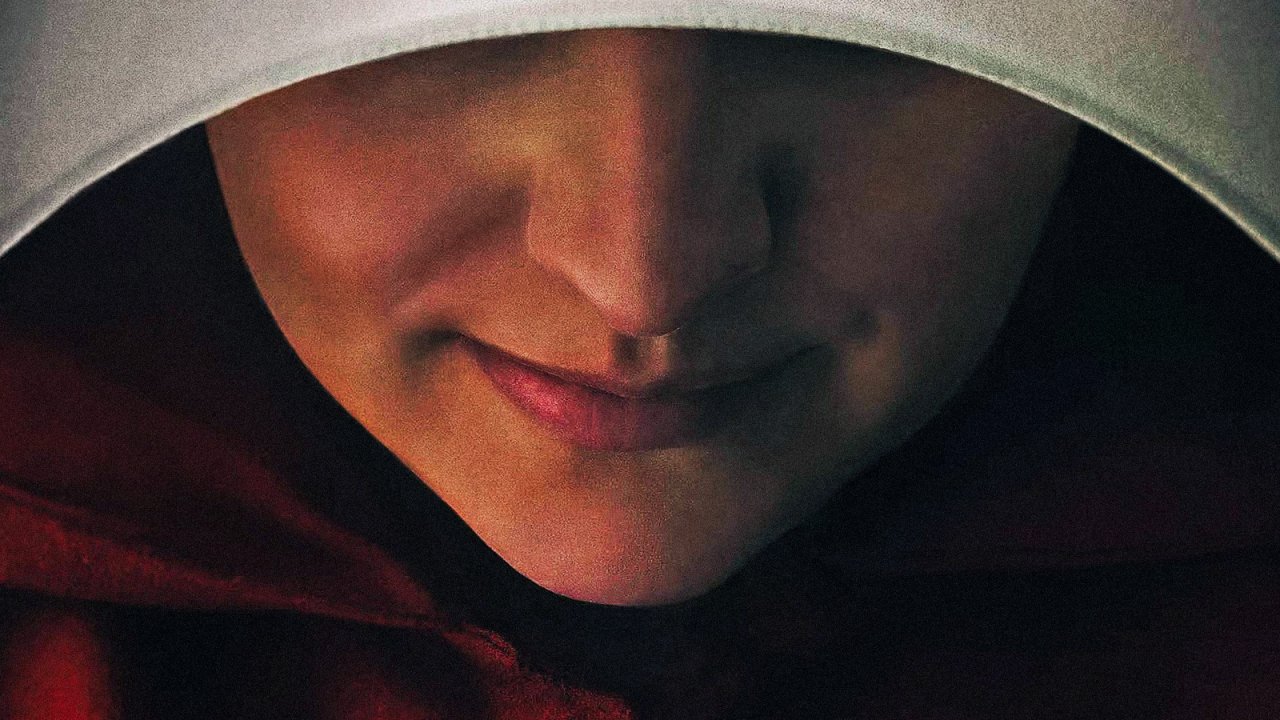 The Handmaid's Tale 6: un intenso primo piano di Elisabeth Moss